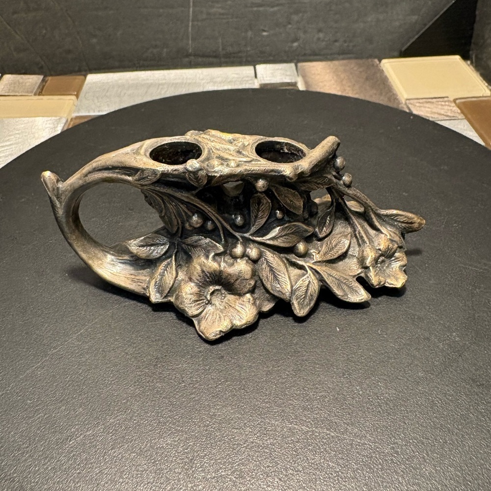 Vintage Japan Lipstick Caddy Artdeco Flower Metal Ornate
